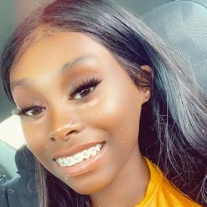 Meet your Posher, Liyahh